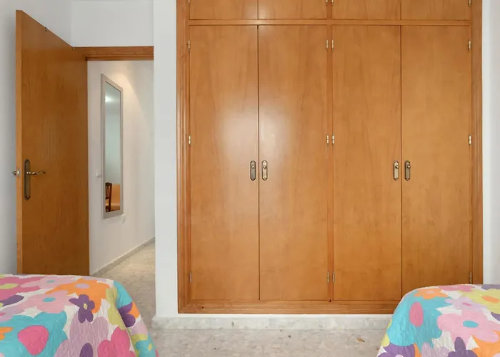 Casa Paqui Bustos 2 דירה *